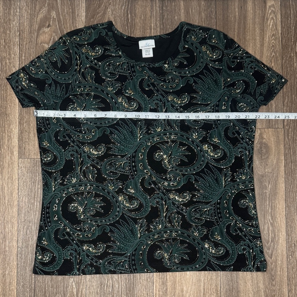 Jaclyn Smith Black and Green Paisley Short Sleeve Top Women’s Size XL - Picture 9 of 13